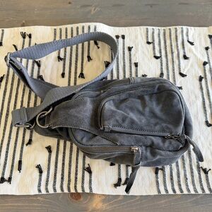 Free People. Hudson. Stylish Gray Sling Crossbody Bag